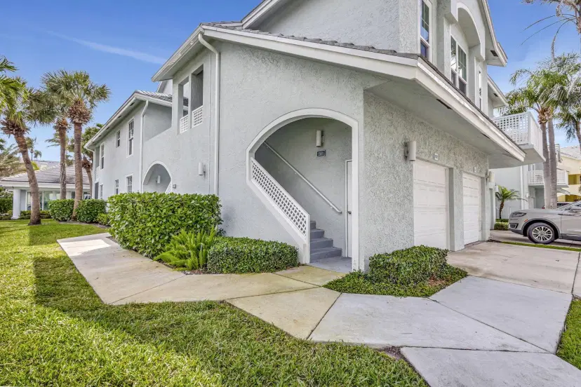 Picture of 1501 Mizzenmast Way, Jupiter FL 33477