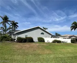 Picture of 8860 Banyan Cove Cir S 0, Fort Myers, FL 33919