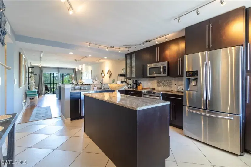 Picture of 5535 Rattlesnake Hammock Rd 205, Naples FL 34113