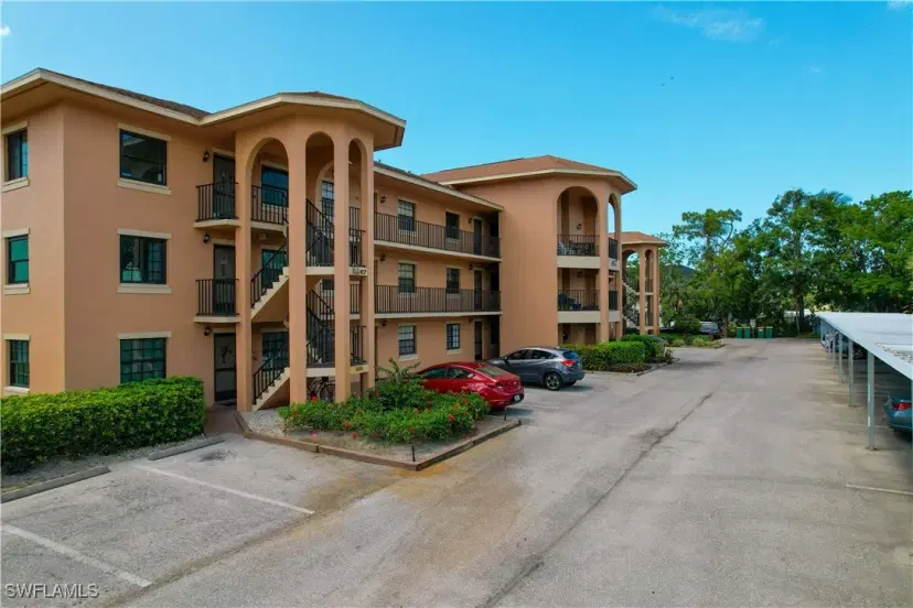 Picture of 5535 Rattlesnake Hammock Rd 205, Naples FL 34113