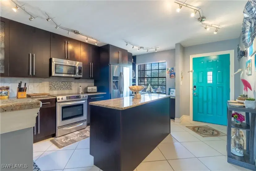 Picture of 5535 Rattlesnake Hammock Rd 205, Naples FL 34113