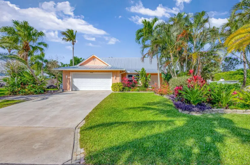 Picture of 9208 SE Gettysburg Court, Hobe Sound FL 33455