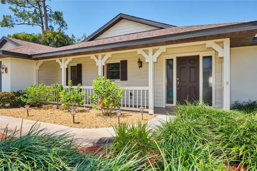 Picture of 1901 Countess Ct, Naples FL 34110