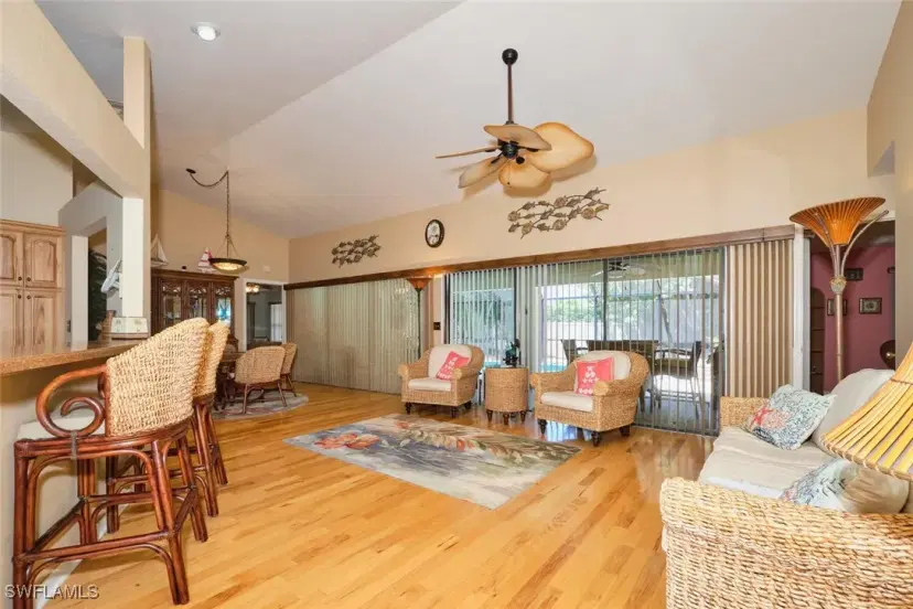 Picture of 1901 Countess Ct, Naples FL 34110