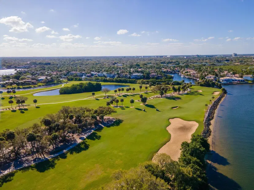 Picture of 336 Golfview Road 916, North Palm Beach FL 33408