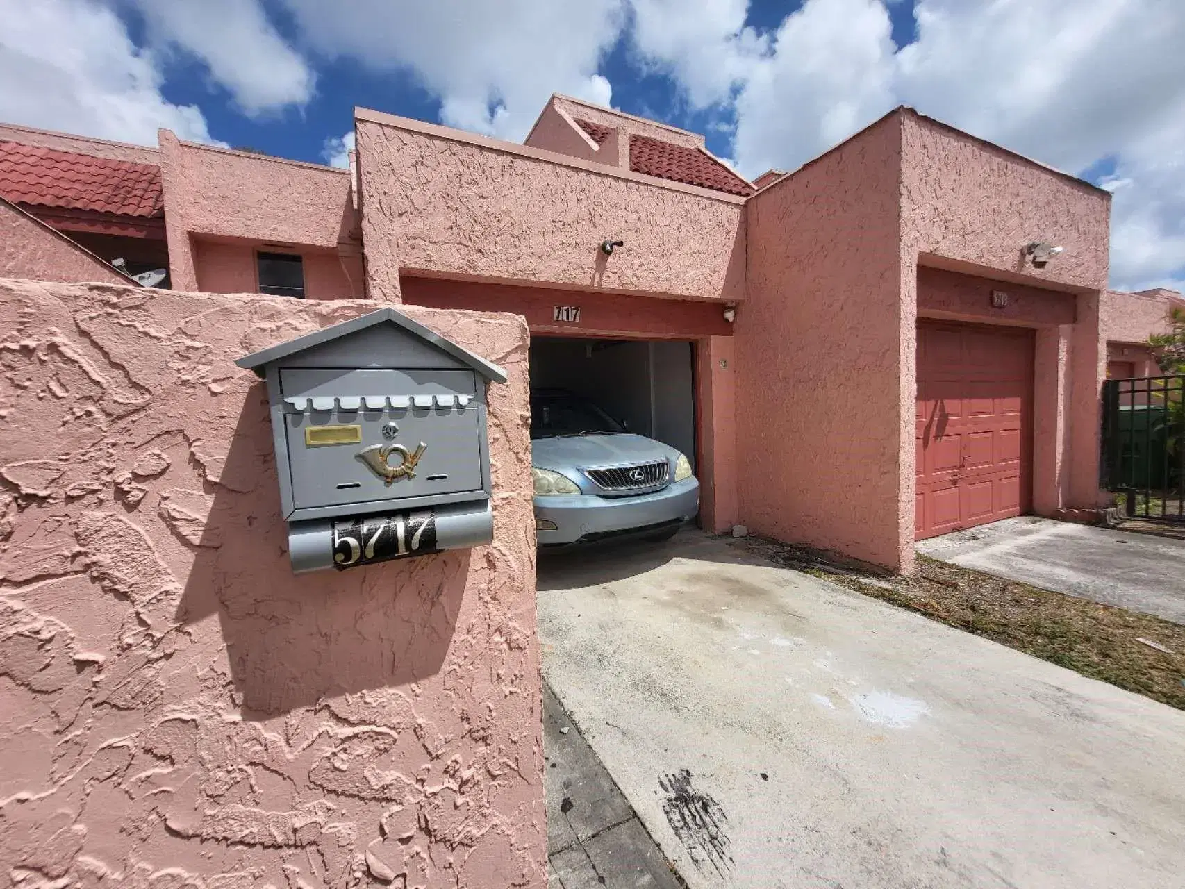 Picture of 5717 NW 16Th St 20, Lauderhill, FL 33313