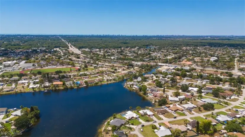 Picture of 5036 29Th Pl Sw, Naples FL 34116