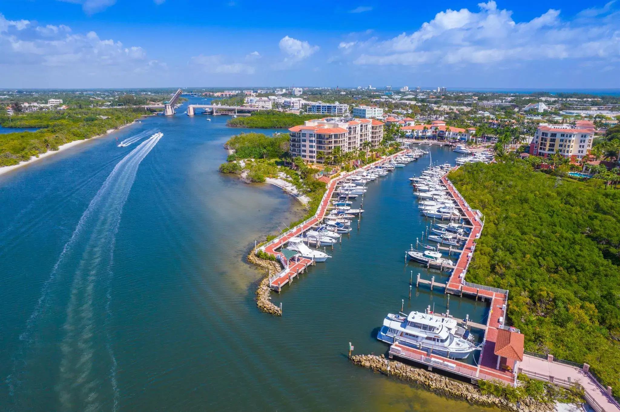 Picture of 340 S Us Highway 1 604, Jupiter, FL 33477