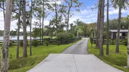 Picture of 3015 SE Ranch Acres Circle, Jupiter, FL 33478