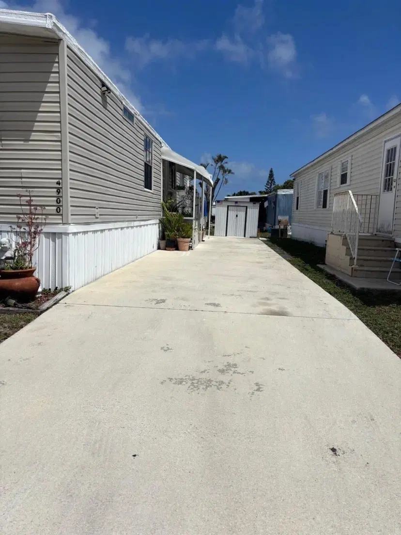 Picture of 4900 NW 2Nd Avenue, Deerfield Beach FL 33064