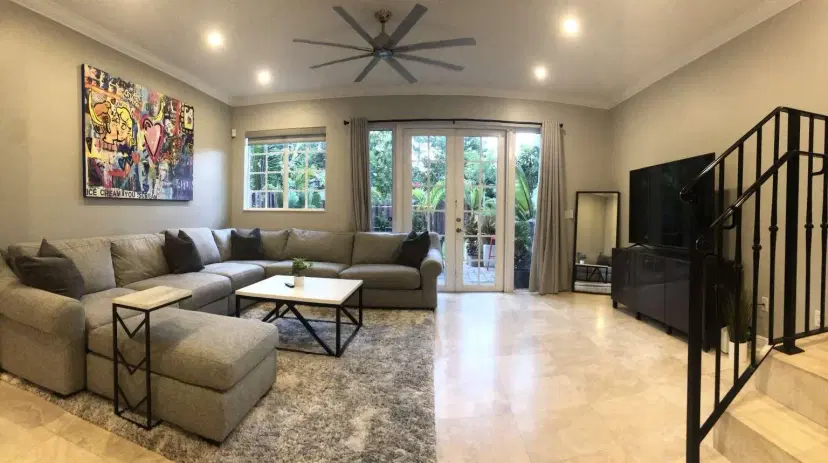 Picture of 423 SW 17Th St 423, Fort Lauderdale FL 33315
