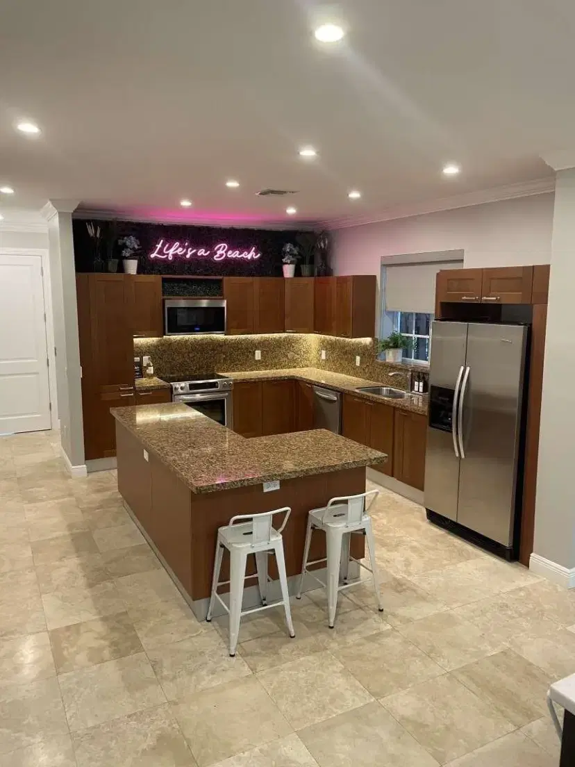 Picture of 423 SW 17Th St 423, Fort Lauderdale FL 33315
