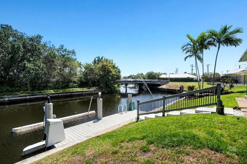Picture of 1000 SW Mulberry Way, Boca Raton FL 33486