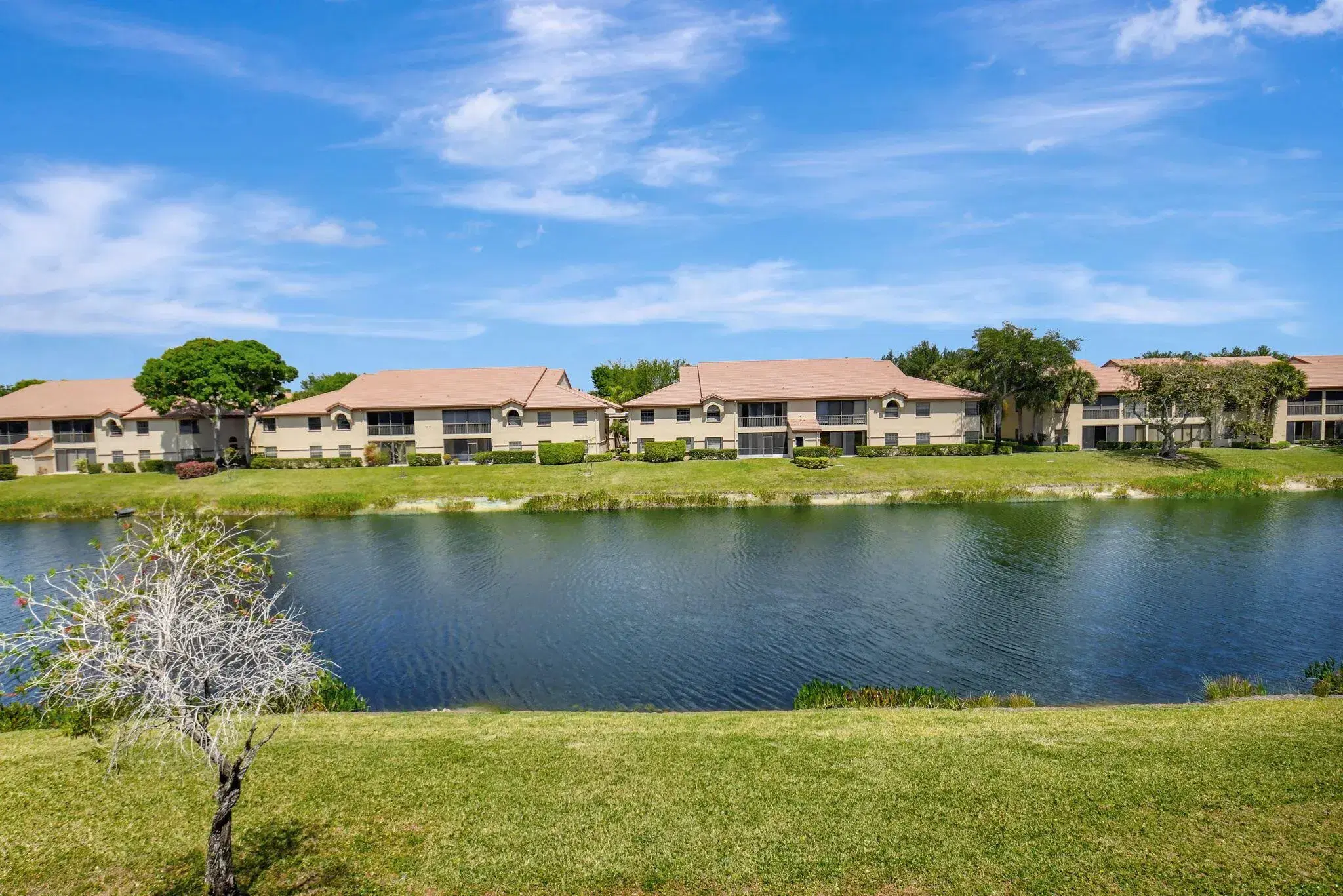 Picture of 5299 Europa Drive K, Boynton Beach, FL 33437