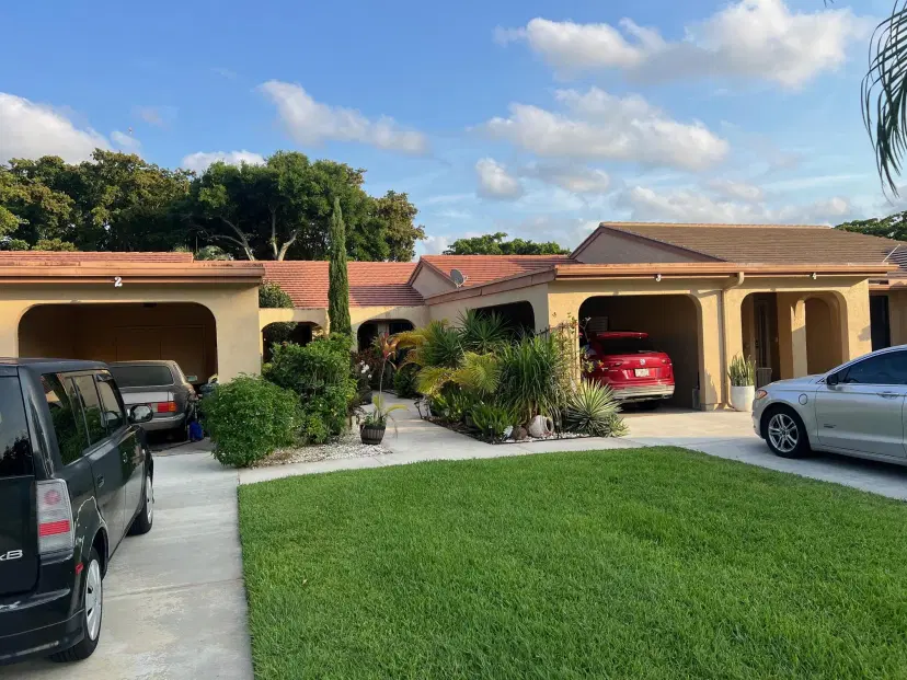 Picture of 5975 Forest Grove Drive 2, Boynton Beach FL 33437