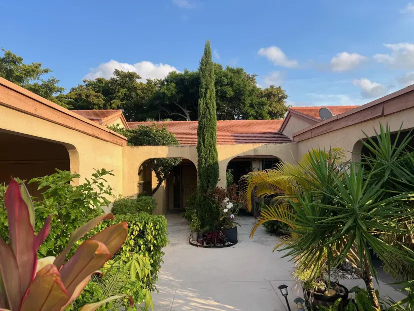 Picture of 5975 Forest Grove Drive 2, Boynton Beach FL 33437