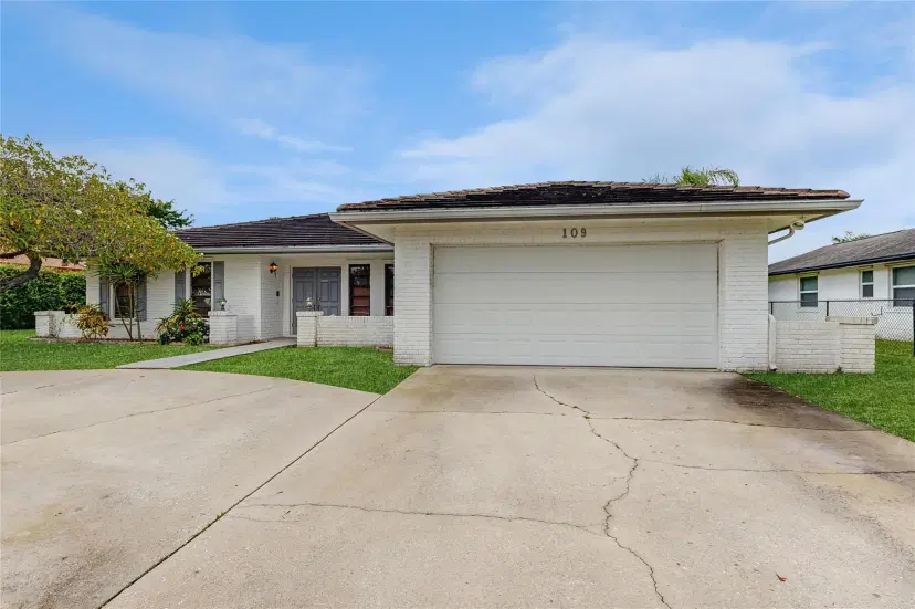 Picture of 109 Rivera Ave, Royal Palm Beach FL 33411