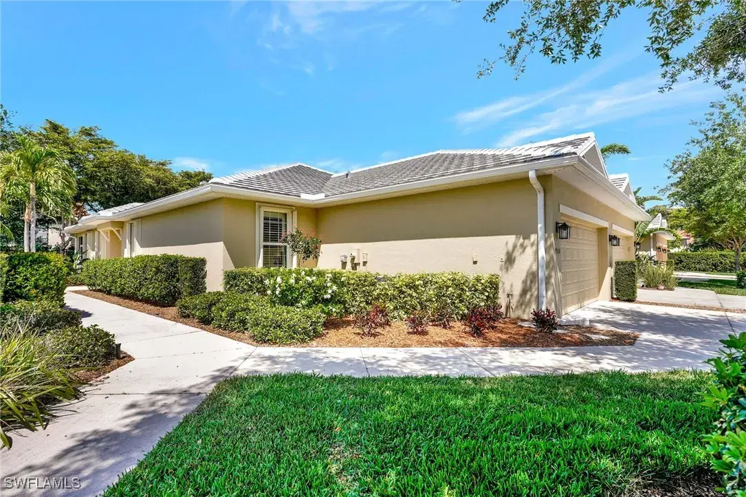 Picture of 9908 Periwinkle Preserve Ln, Fort Myers, FL 33919