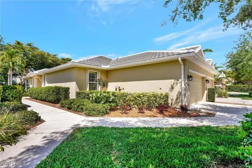 Picture of 9908 Periwinkle Preserve Ln, Fort Myers FL 33919