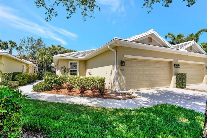 Picture of 9908 Periwinkle Preserve Ln, Fort Myers FL 33919