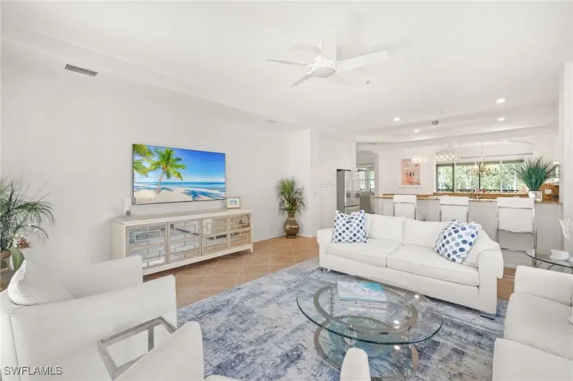 Picture of 2847 Tiburon Blvd E 102, Naples FL 34109