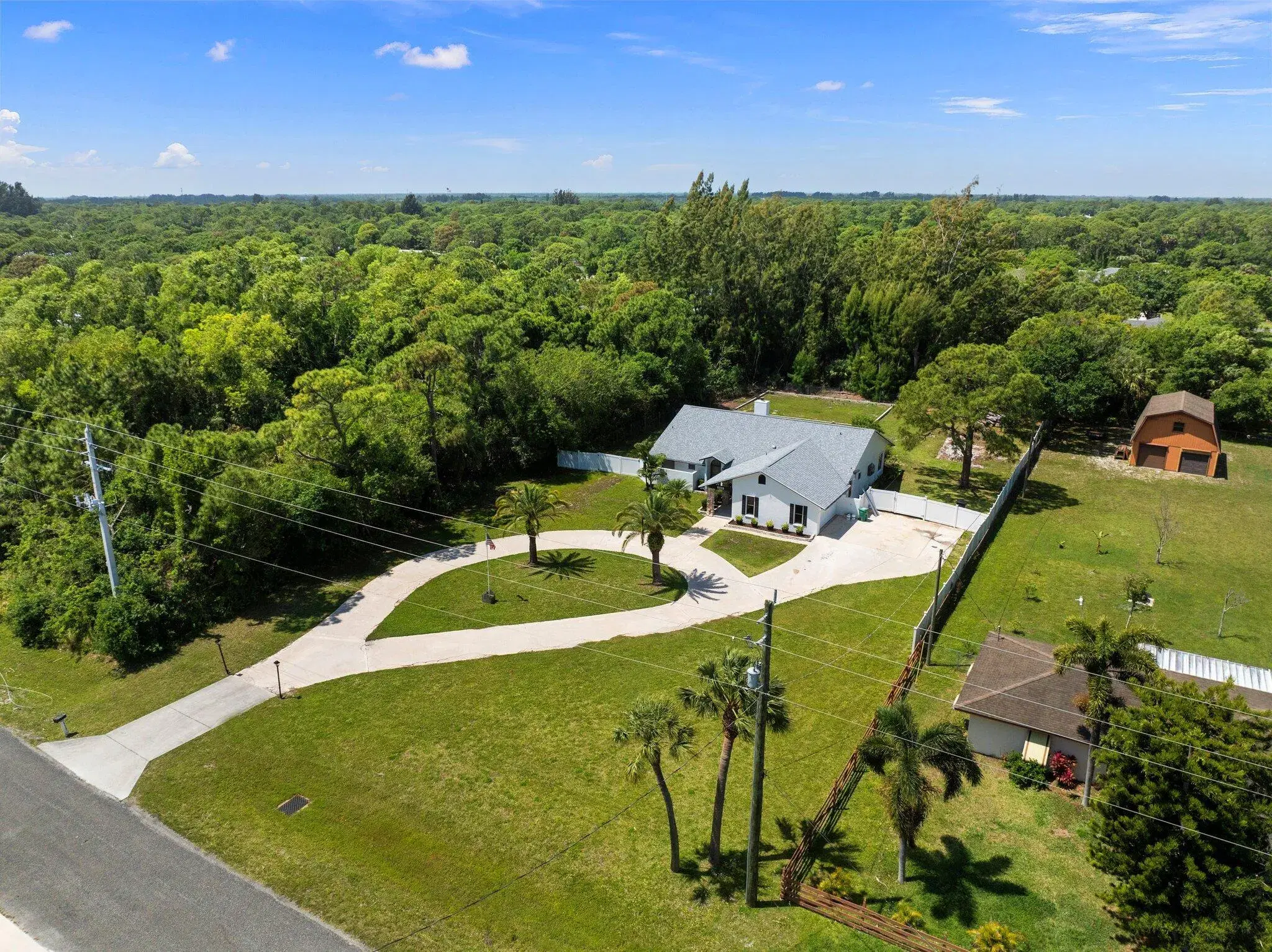 Picture of 5115 Silver Oak Drive, Fort Pierce, FL 34982