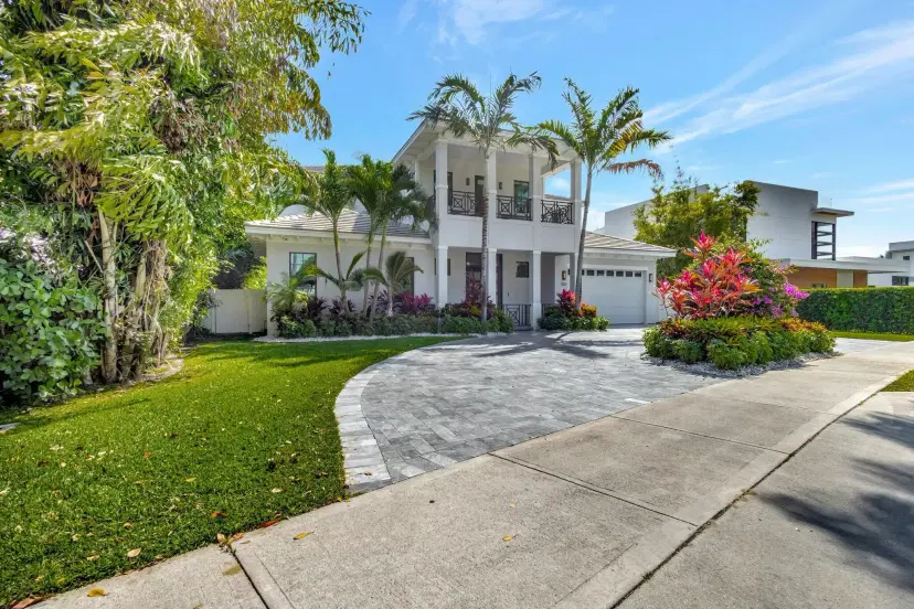 Picture of 550 NE Mizner Boulevard, Boca Raton FL 33432