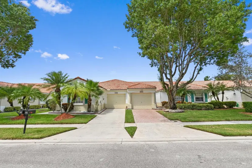 Picture of 6077 Lake Hibiscus Drive, Delray Beach FL 33484