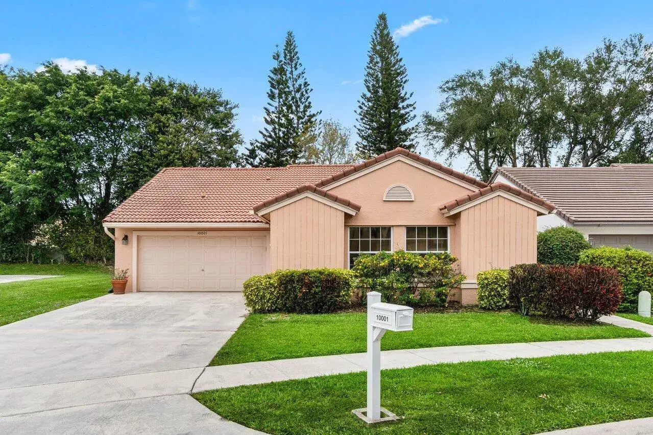 Picture of 10001 Country Brook Road, Boca Raton, FL 33428