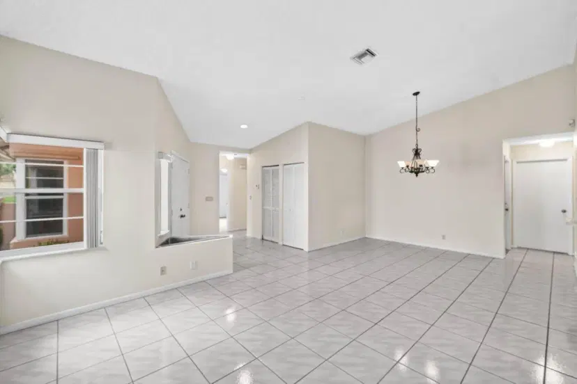 Picture of 10001 Country Brook Road, Boca Raton FL 33428