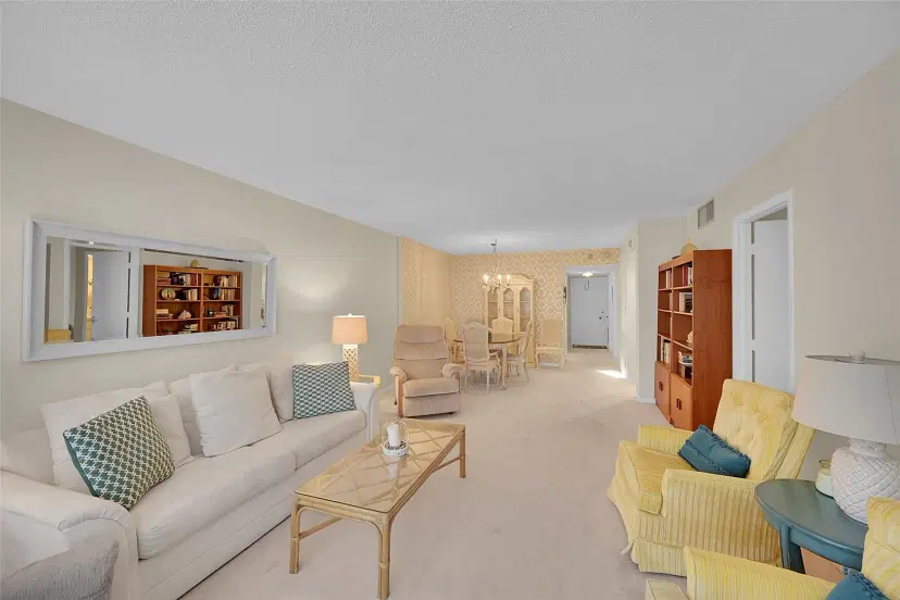 Picture of 555 NW 4Th Ave 4190, Boca Raton FL 33432