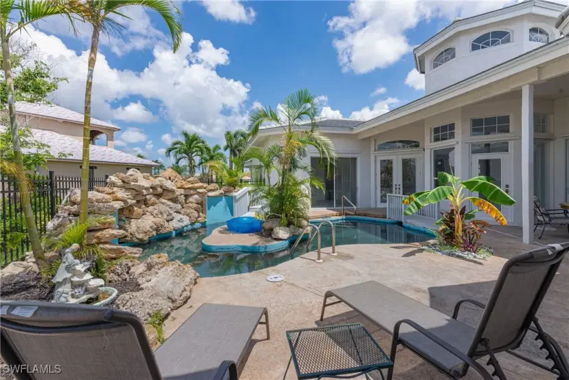 Picture of 2417 Cape Coral Pkwy W, Cape Coral FL 33914