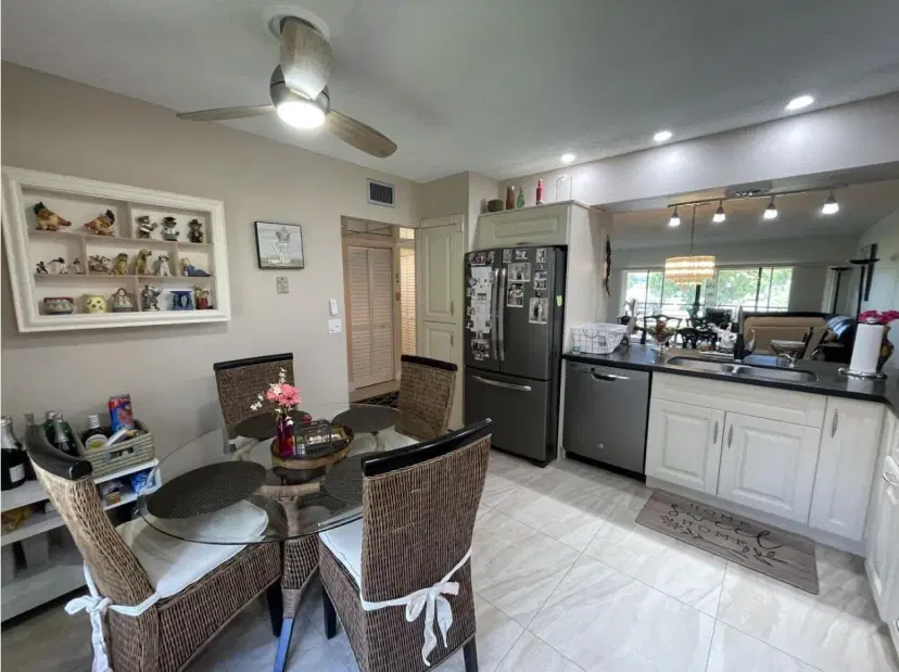 Picture of 11282 Green Lake Drive 202, Boynton Beach FL 33437