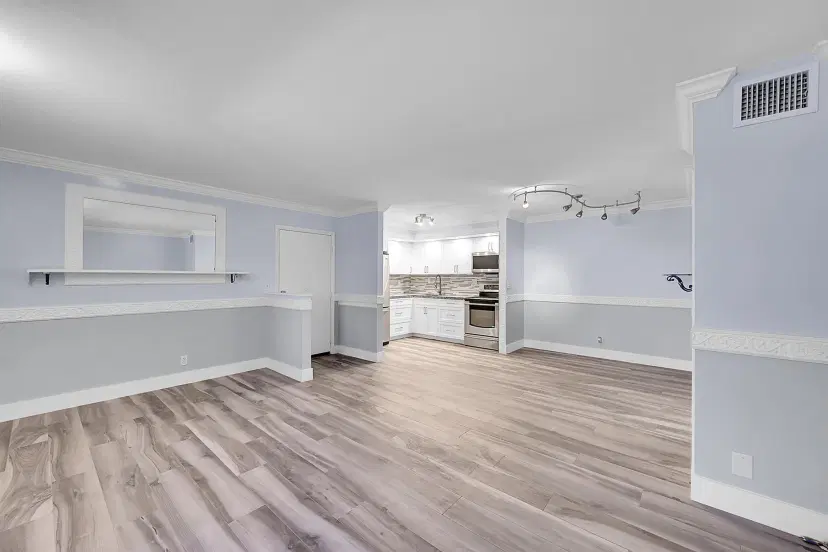 Picture of 15496 Lakes Of Delray 107 Boulevard 107, Delray Beach FL 33484