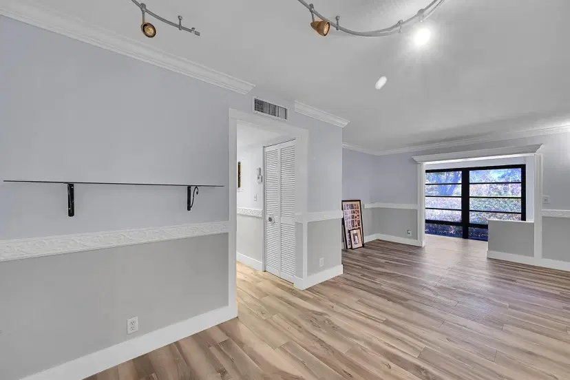 Picture of 15496 Lakes Of Delray 107 Boulevard 107, Delray Beach FL 33484