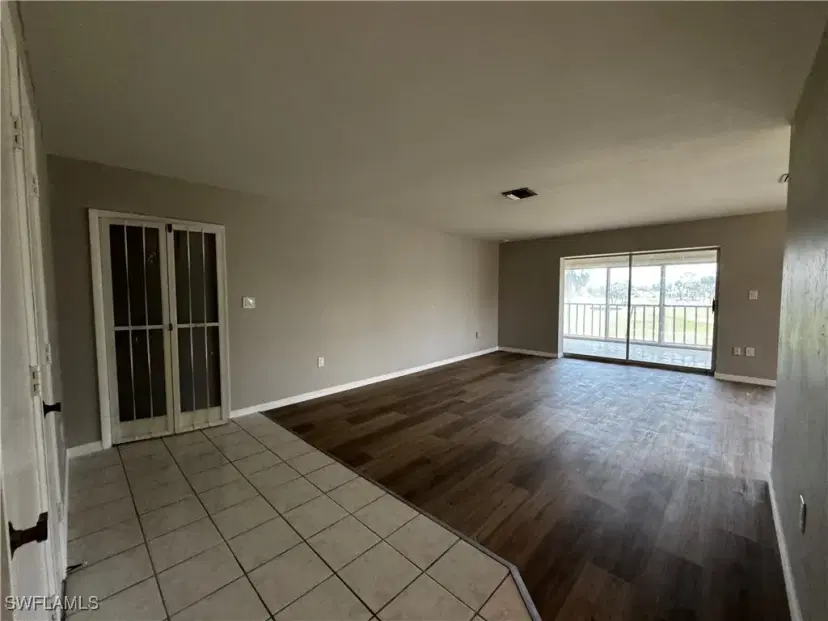 Picture of 1739 Golf Club Dr 8, North Fort Myers FL 33903