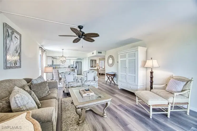 Picture of 15123 Captiva Dr 104, Captiva FL 33924