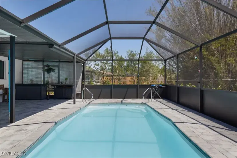 Picture of 1432 SE 11Th St, Cape Coral FL 33990