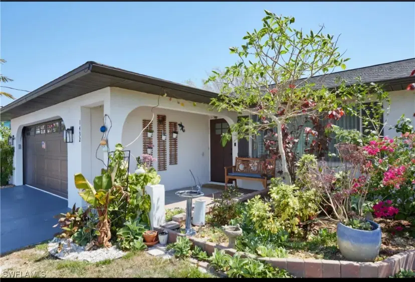 Picture of 1432 SE 11Th St, Cape Coral FL 33990
