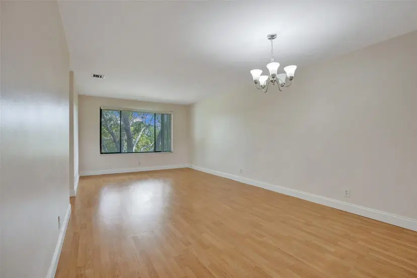 Picture of 11441 NW 39Th Ct 315, Coral Springs FL 33065