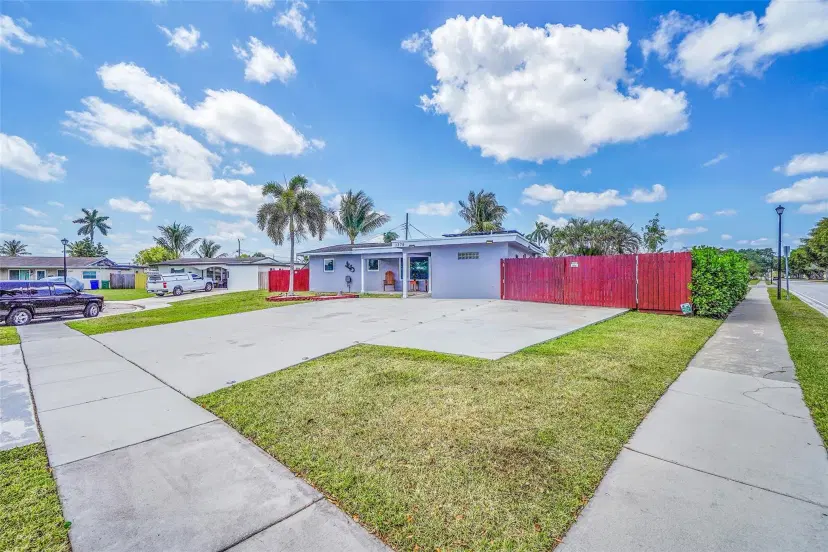 Picture of 1379 NW 63Rd Ave, Margate FL 33063