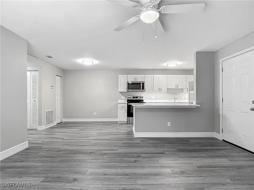 Picture of 17426 Birchwood Ln 12, Fort Myers FL 33908