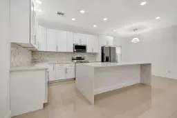 Picture of 3516 S Avenue, Riviera Beach, FL 33404