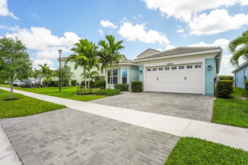 Picture of 16072 Whippoorwill Circle, Westlake FL 33470