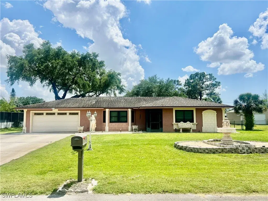 Picture of 804 E 4Th St, Lehigh Acres, FL 33936