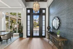 Picture of 810 Bentwood Dr, Naples, FL 34108