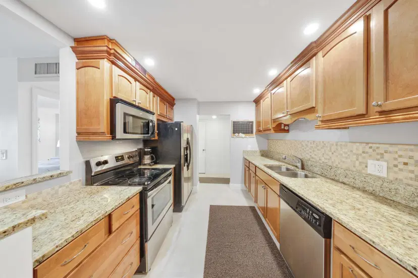 Picture of 951 De Soto Road 231, Boca Raton FL 33432