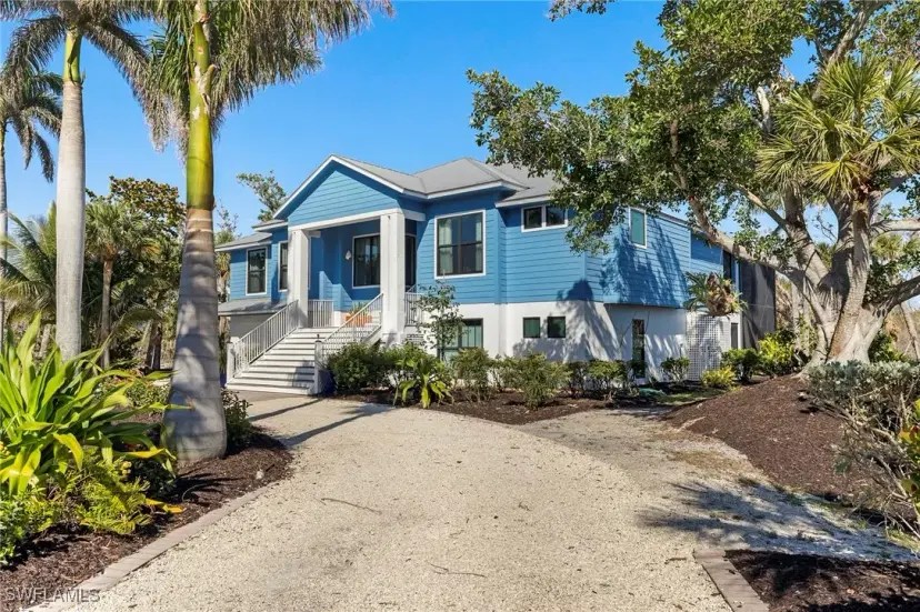 Picture of 1890 Middle Gulf Dr, Sanibel FL 33957