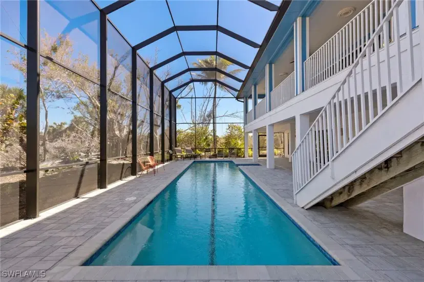 Picture of 1890 Middle Gulf Dr, Sanibel FL 33957
