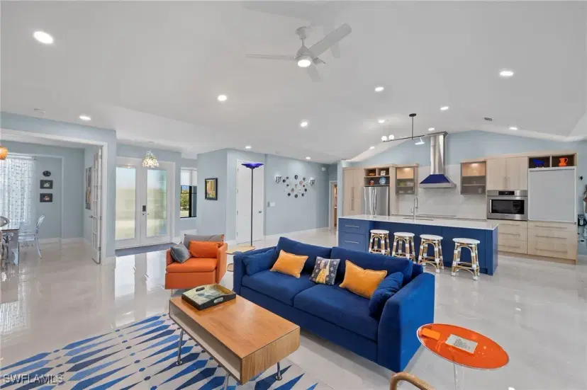 Picture of 1890 Middle Gulf Dr, Sanibel FL 33957
